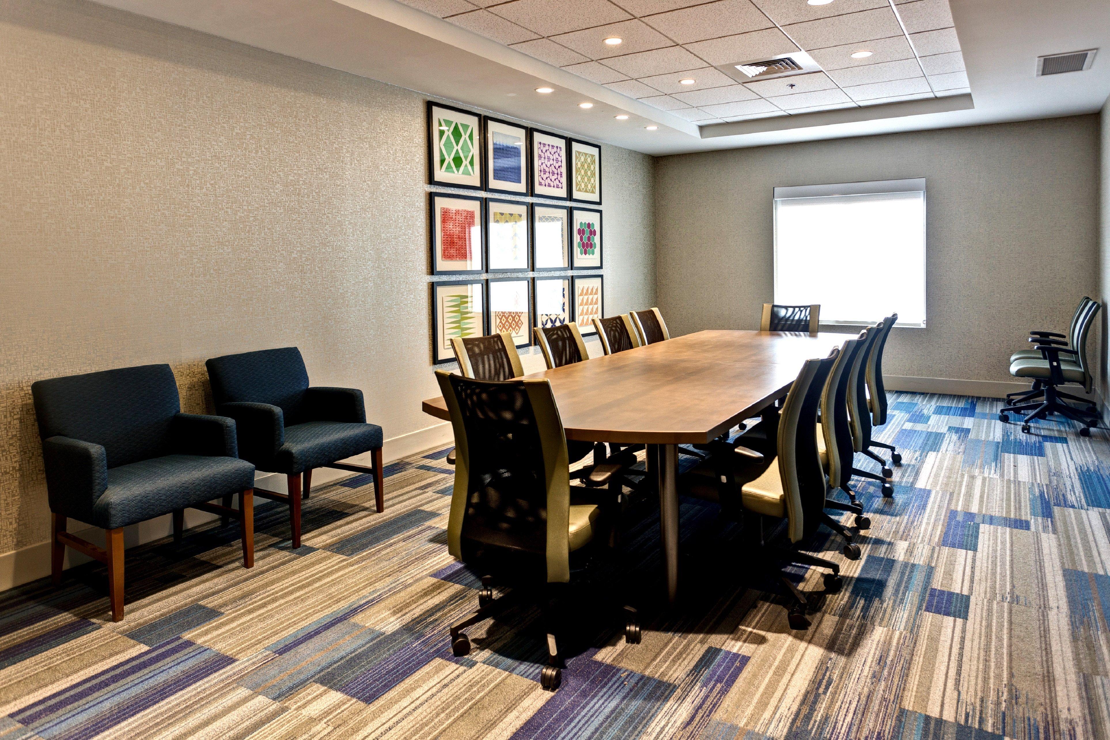 Holiday Inn Express & Suites Great Bend By Ihg Kültér fotó
