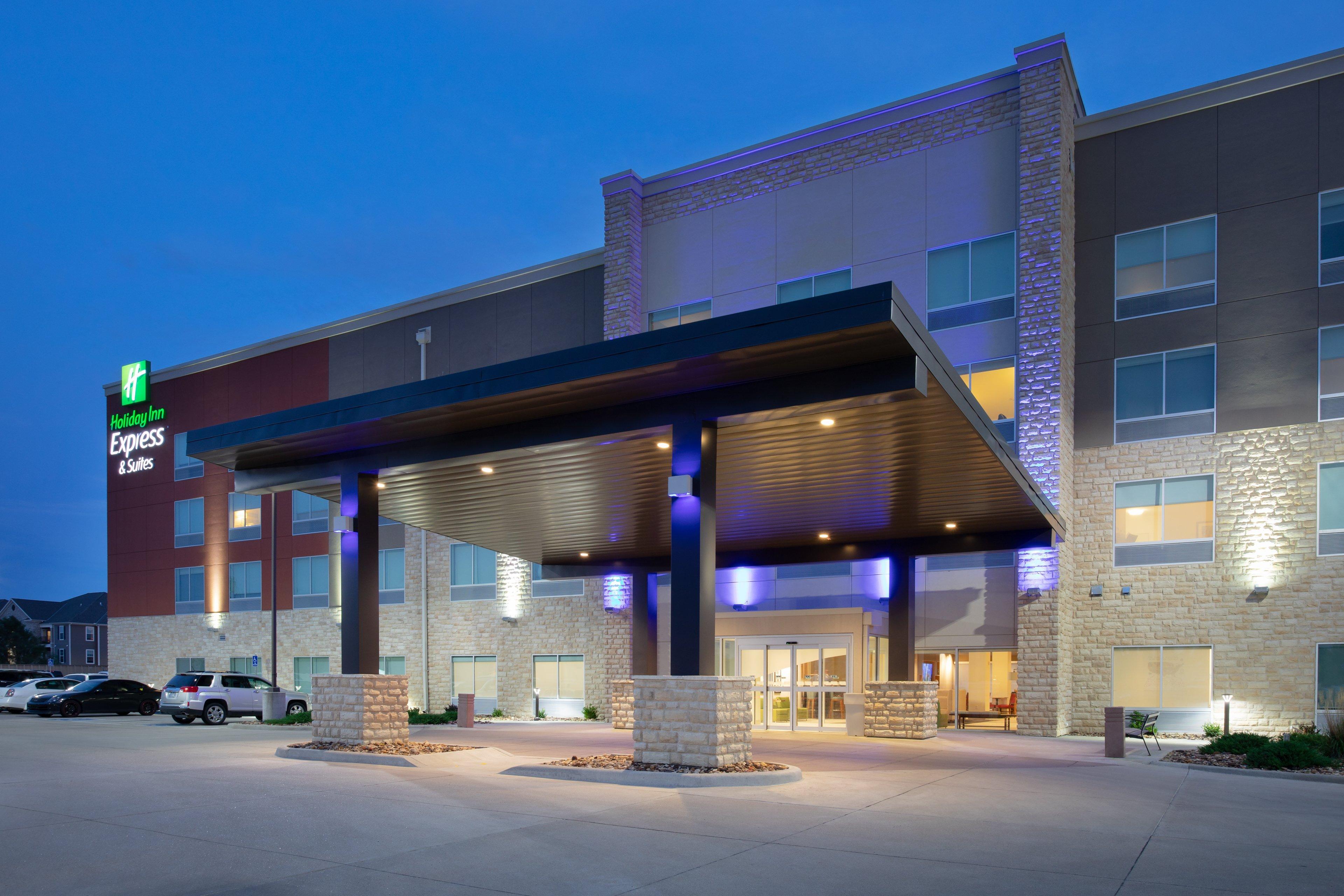 Holiday Inn Express & Suites Great Bend By Ihg Kültér fotó