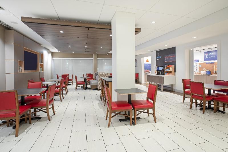 Holiday Inn Express & Suites Great Bend By Ihg Kültér fotó